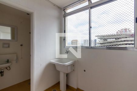 Apartamento para alugar com 72m², 3 quartos e 1 vagaÁrea de Serviço