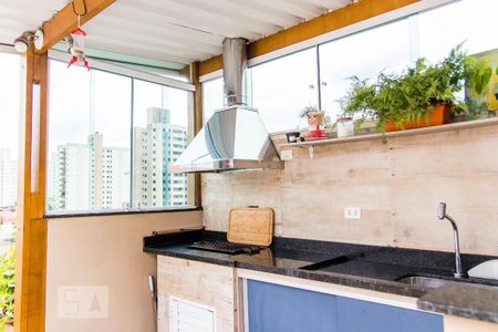 Apartamento à venda com 150m², 2 quartos e 2 vagasChurrasqueira
