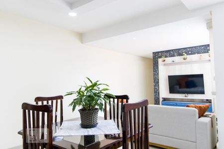 Apartamento à venda com 150m², 2 quartos e 2 vagasCozinha