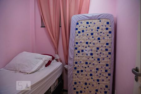 Quarto 1 de apartamento para alugar com 2 quartos, 50m² em Copacabana, Rio de Janeiro