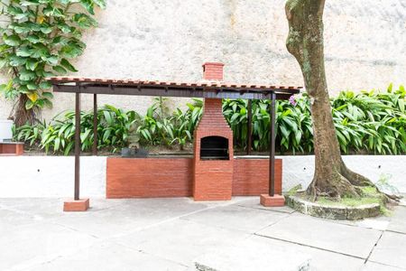 Apartamento à venda com 70m², 2 quartos e 1 vagaÁrea comum - Churrasqueira