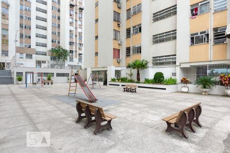 Apartamento à venda com 70m², 2 quartos e 1 vagaÁrea Comum - Playground