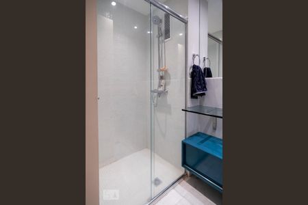 Apartamento para alugar com 70m², 2 quartos e 1 vaga Apartamento para alugar com 70m², 2 quartos e 1 vagaBanheiro Social