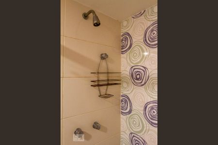 Apartamento à venda com 80m², 2 quartos e 1 vaga Apartamento à venda com 80m², 2 quartos e 1 vagaBanheiro Social
