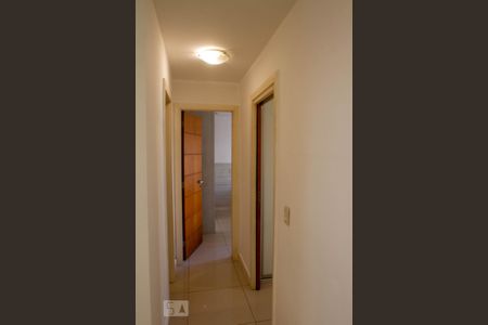 Corredor de apartamento à venda com 2 quartos, 80m² em Leblon, Rio de Janeiro