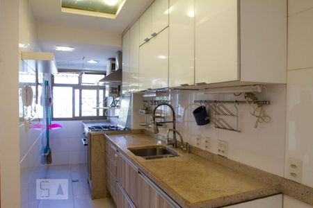 Cozinha de apartamento à venda com 2 quartos, 80m² em Leblon, Rio de Janeiro