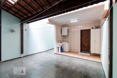 Área de serviço e churrasqueira de casa à venda com 3 quartos, 185m² em Vila Moreira, Guarulhos