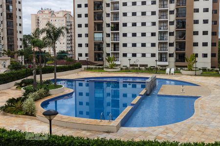 Apartamento à venda com 50m², 2 quartos e 1 vaga Apartamento à venda com 50m², 2 quartos e 1 vagaÁrea comum - Piscina