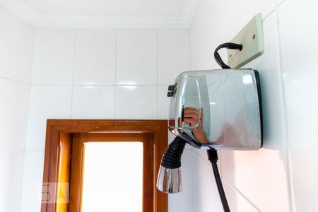 Casa à venda com 125m², 3 quartos e 4 vagas Casa à venda com 125m², 3 quartos e 4 vagasChuveiro