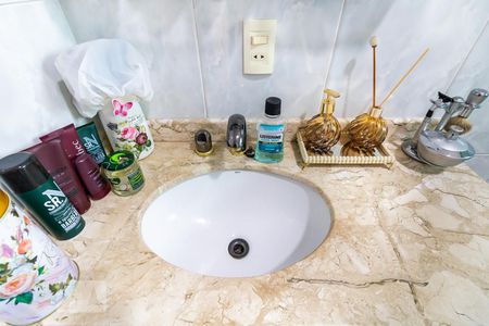 Casa à venda com 125m², 3 quartos e 4 vagas Casa à venda com 125m², 3 quartos e 4 vagasPia