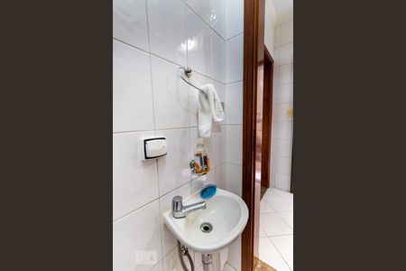 Casa à venda com 125m², 3 quartos e 4 vagas Casa à venda com 125m², 3 quartos e 4 vagasBanheiro de Serviço