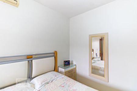 Casa à venda com 125m², 3 quartos e 4 vagas Casa à venda com 125m², 3 quartos e 4 vagasSuíte 1