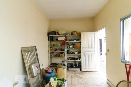 Casa à venda com 302m², 8 quartos e 4 vagasQuarto 7 - Edícula