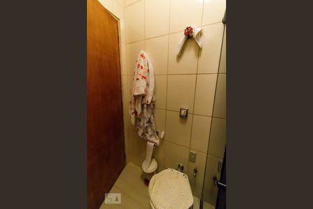 Casa à venda com 302m², 8 quartos e 4 vagasBanheiro