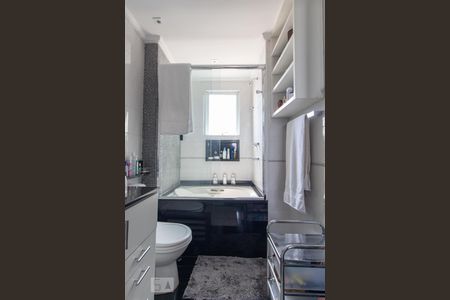 Apartamento à venda com 211m², 3 quartos e 3 vagas Apartamento à venda com 211m², 3 quartos e 3 vagassuíte 1