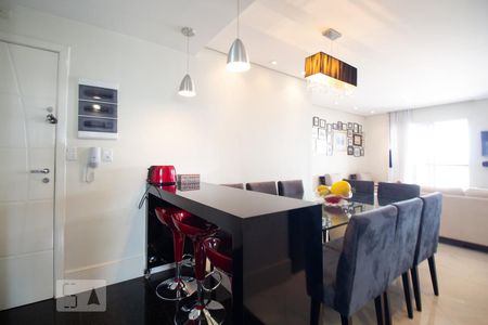 Apartamento à venda com 211m², 3 quartos e 3 vagas Apartamento à venda com 211m², 3 quartos e 3 vagasCozinha