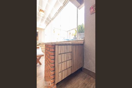 Apartamento à venda com 211m², 3 quartos e 3 vagas Apartamento à venda com 211m², 3 quartos e 3 vagasChurrasqueira