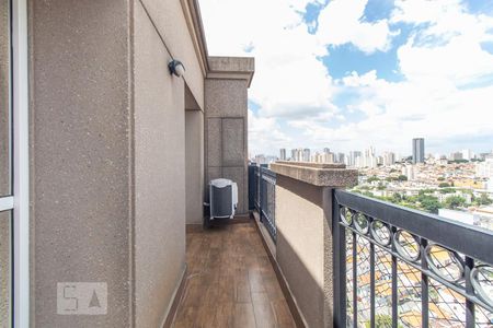 Apartamento à venda com 211m², 3 quartos e 3 vagas Apartamento à venda com 211m², 3 quartos e 3 vagasVaranda Sala 2