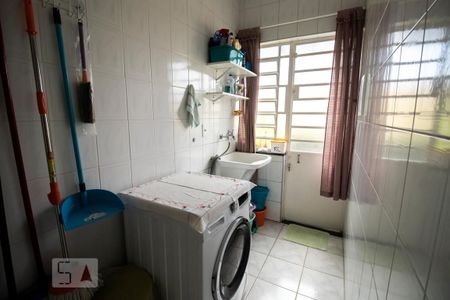 Casa à venda com 167m², 4 quartos e 4 vagasÁrea de Serviço