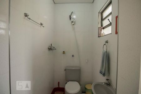 Casa à venda com 167m², 4 quartos e 4 vagasBanheiro Quarto de Serviço