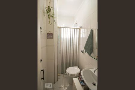 Casa à venda com 167m², 4 quartos e 4 vagasBanheiro 1