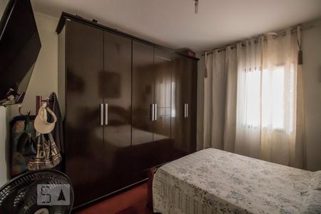 Casa à venda com 167m², 4 quartos e 4 vagasSuíte 1