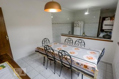 Casa à venda com 217m², 4 quartos e 4 vagasCopa