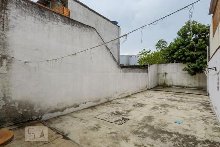 Casa à venda com 217m², 4 quartos e 4 vagasQuintal