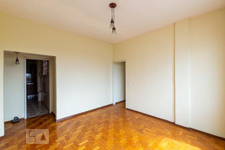 Sala de apartamento à venda com 2 quartos, 80m² em Centro, Niterói