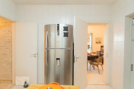 Apartamento à venda com 158m², 4 quartos e 3 vagasCozinha