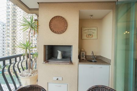 Apartamento à venda com 158m², 4 quartos e 3 vagasVaranda Gourmet