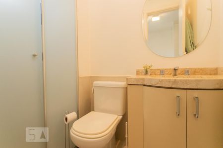 Apartamento à venda com 158m², 4 quartos e 3 vagasBanheiro da Suíte 1