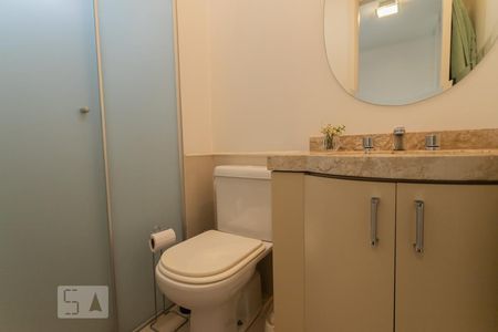 Apartamento à venda com 158m², 4 quartos e 3 vagasBanheiro da Suíte 1