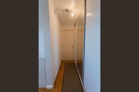 Apartamento à venda com 158m², 4 quartos e 3 vagasQuarto 3 - Armários
