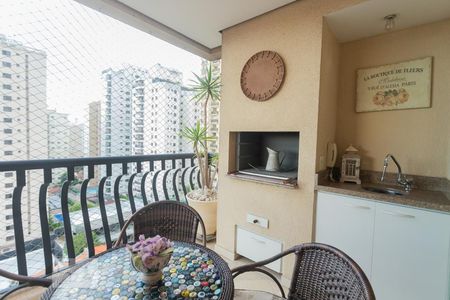Apartamento à venda com 158m², 4 quartos e 3 vagasVaranda Gourmet