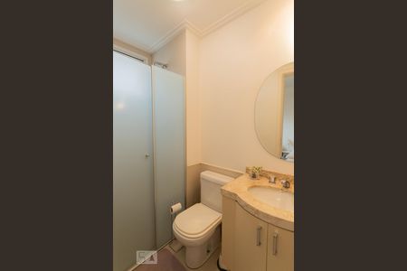 Apartamento à venda com 158m², 4 quartos e 3 vagasBanheiro da Suíte 1