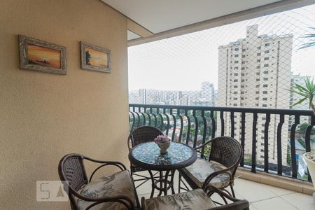 Apartamento à venda com 158m², 4 quartos e 3 vagasVaranda Gourmet