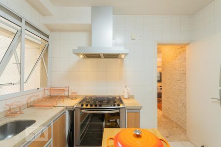 Apartamento à venda com 158m², 4 quartos e 3 vagasCozinha