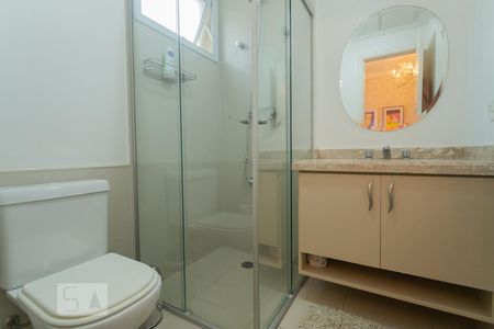 Apartamento à venda com 158m², 4 quartos e 3 vagasBanheiro da Suíte 2