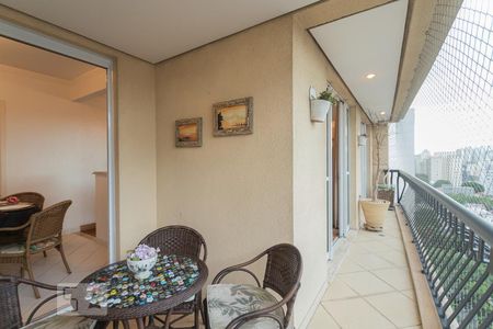 Apartamento à venda com 158m², 4 quartos e 3 vagasVaranda Gourmet