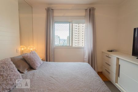 Apartamento à venda com 158m², 4 quartos e 3 vagasQuarto 3 - Suíte