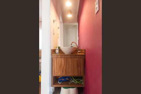 Lavabo de apartamento para alugar com 3 quartos, 97m² em Cambuci, São Paulo