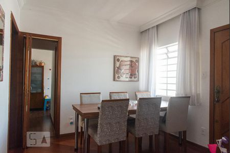Sala de jantar de apartamento para alugar com 3 quartos, 97m² em Cambuci, São Paulo