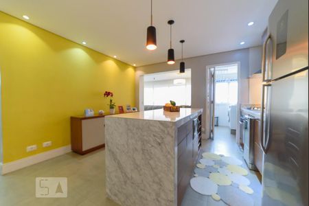 Apartamento para alugar com 65m², 2 quartos e 2 vagas Apartamento para alugar com 65m², 2 quartos e 2 vagasCozinha