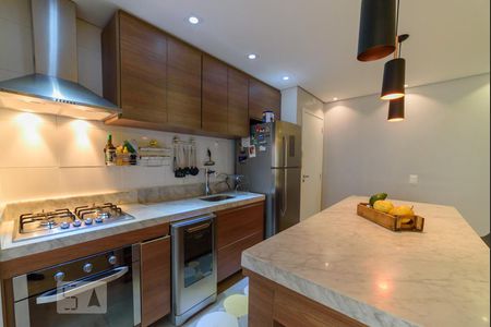 Apartamento para alugar com 65m², 2 quartos e 2 vagas Apartamento para alugar com 65m², 2 quartos e 2 vagasCozinha