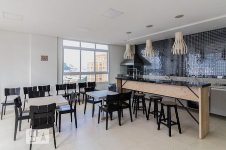 Apartamento para alugar com 65m², 2 quartos e 2 vagas Apartamento para alugar com 65m², 2 quartos e 2 vagasÁrea comum - Salão de festas