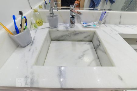 Apartamento para alugar com 65m², 2 quartos e 2 vagas Apartamento para alugar com 65m², 2 quartos e 2 vagasBanheiro da Suíte