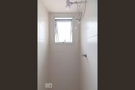 Banheiro  de apartamento à venda com 2 quartos, 41m² em Itaquera, São Paulo