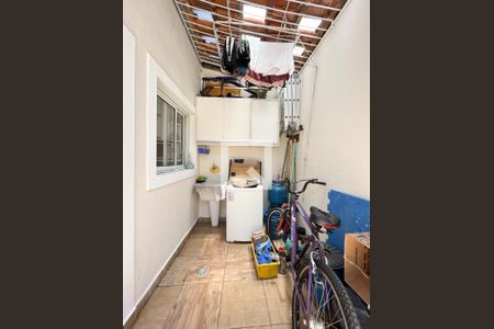 Casa à venda com 110m², 3 quartos e 3 vagasÁrea de Serviço