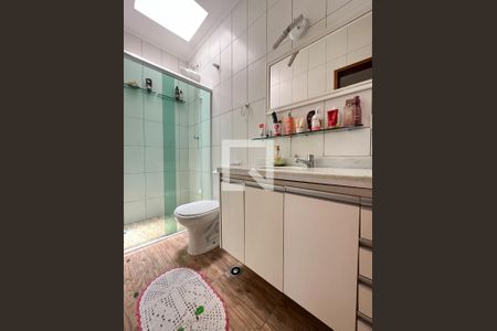 Casa à venda com 110m², 3 quartos e 3 vagasBanheiro Social